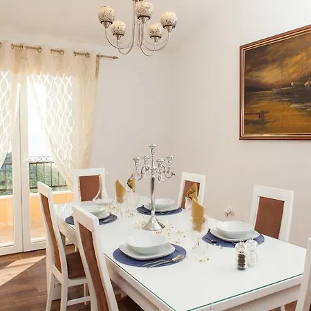 8910 Comfortable بيت للعطل