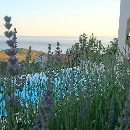 8910 Comfortable بيت للعطل ماكارسكا